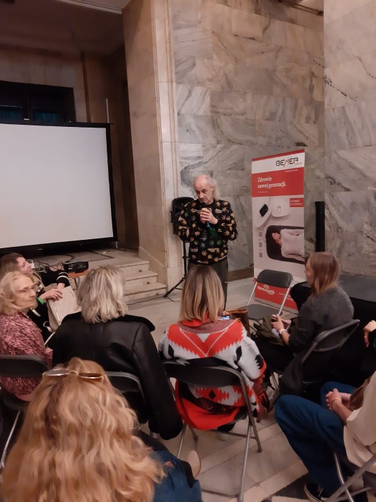 olejek cbd z plantacja konopi 046